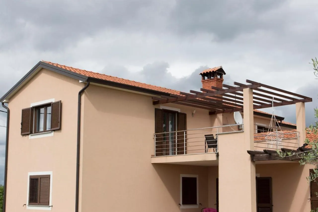 Apartment Mara Vižinada Hırvatistan